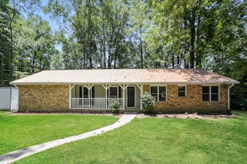 2673 Green Valley Ct Snellville, GA 30078